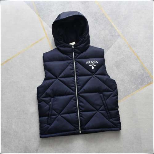 全新PRADA Re-nylon羽絨背心