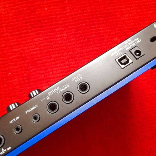 BOSS GT1 Multi-Effects 電結他綜合效果器 老牌皇者 極新