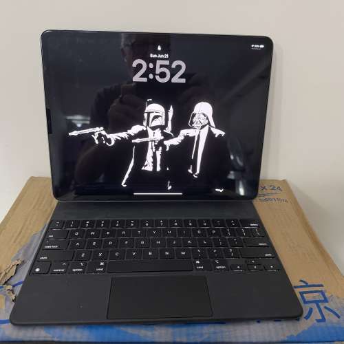 iPad Pro 6th Gen M2 12.9&rdquo; 256GB Wi‑Fi + Apple Magic Keyboard + ESR Shift Case