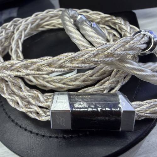 Effect audio Leonidas Z 8W 4.4mm