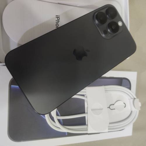 iPhone 16 pro max 256gb