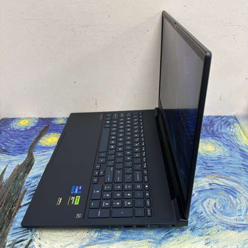 (RTX 4050獨顯頂級電競)HP 15.6吋Mon 頂級電競Victus/i7-13700H/ 4,8,16,32GB Ram/...