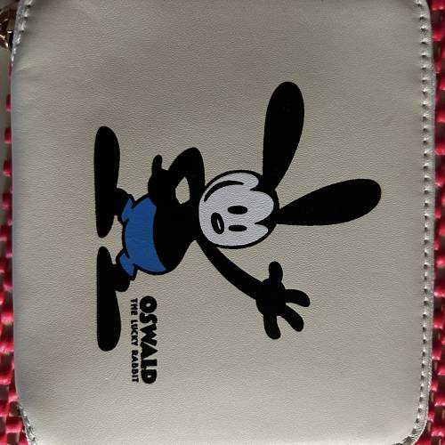 COMME des GARCONS