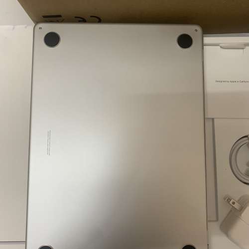 US MacBook Air 13.6-inch (2025 M4) 256GB (16GB RAM) MW0W3 Silver (屏有線)
