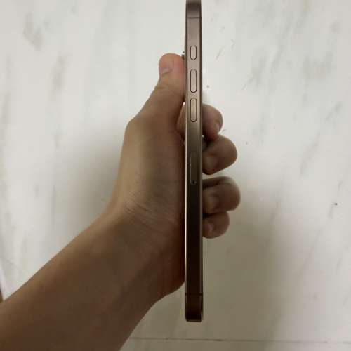 📱iPhone 16 pro max 沙漠金色256GB🔥美版全原裝