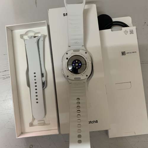 99%New Galaxy Watch 8 40mm Bluetooth L320 Silver (多條長錶帶)