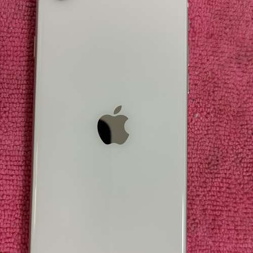 iPhone se2 64G
