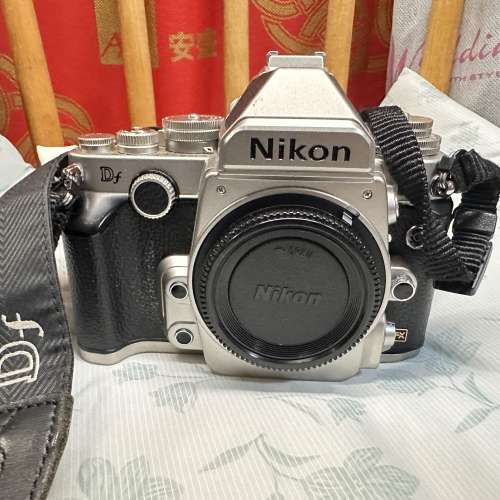 Nikon DF body only...行貨 HK$4500.00