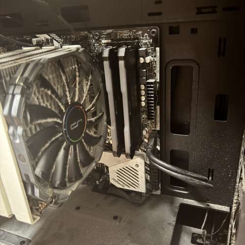 AMD 3700X+Asrock X570m+Corsair 16GB ram