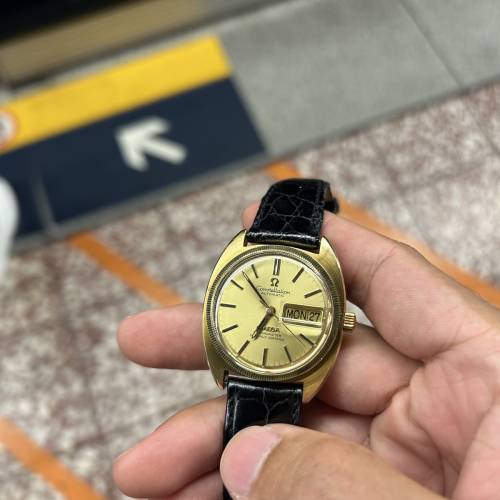 omega constellation 168.0057 18k gold watch