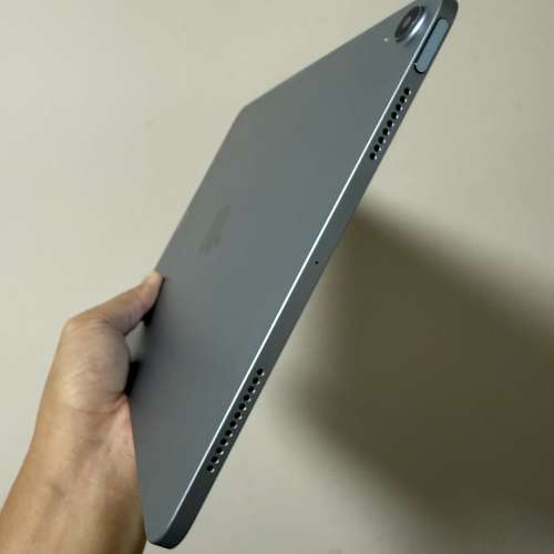 iPad Air 4 11吋 64gb,WiFi 港行極新，冇修冇拆，所有原裝，所有功能正常！