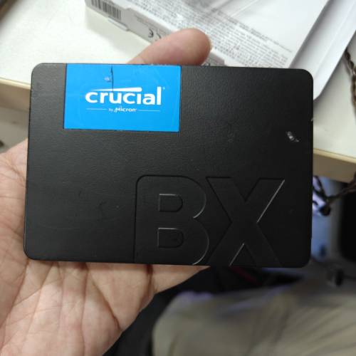 Crucial BX500 1TB SATA SSD