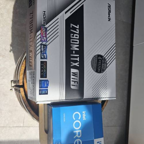 放 Intel i5 13500 + ASRock Z790M-ITX DDR5