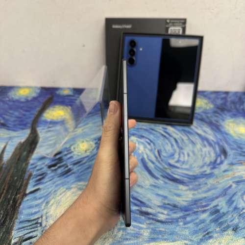 (✨三星極致輕薄摺疊機✨）Samsung Galaxy Z Fold 7/🖤黑色🖤💙藍色💙/大容量/16+1T...