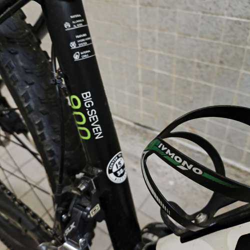Merida 27.5 山地車