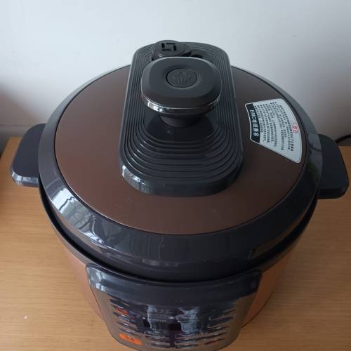 SUPOR 全智能電壓力煲 pressure cooker
