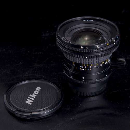 Nikon PC-NIKKOR 28mm f/3.5  經典移軸鏡