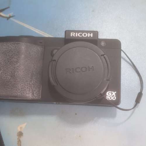 Ricoh GX200