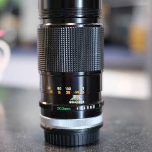 canon 200mm FD 連 FD to EOS adapter