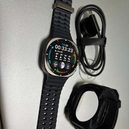 三星Samsung Galaxy Watch Ultra，5G+wifi，32G，連韓國spigen錶帶，$1,000
