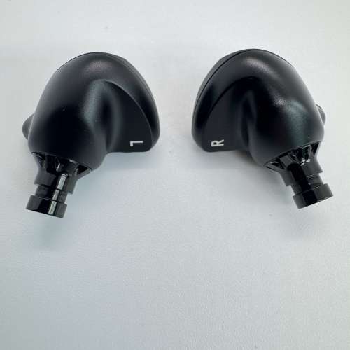 Acoustune   HS1750CU