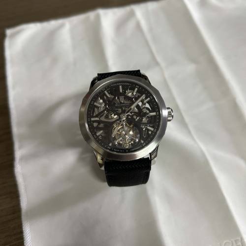 德國Waldhoff Vanguard V8陀飛輪錶