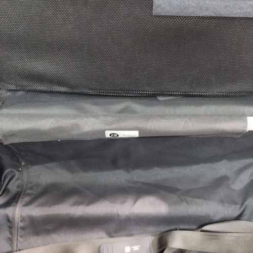 28 吋日本bomi 靜音萬向輪旅行行李箱30kg Japan silent all direction travel lugg...