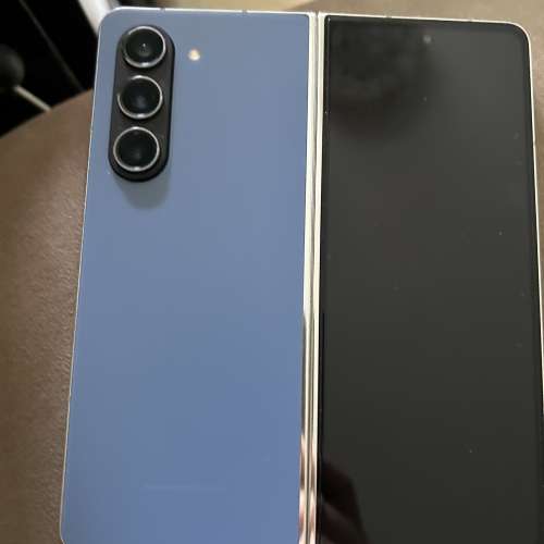 Samsung Z Fold 5