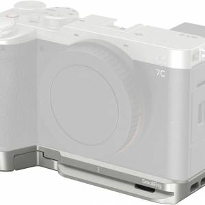 SmallRig 5482 Baseplate with AirTag Slot for Sony a7C II And a7CR Silver 快拆底...