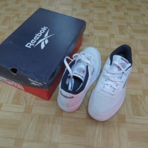 Reebok classic 真皮 波鞋