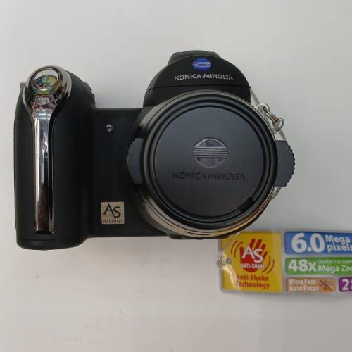 古董全新日本製造Konica Minolta Dimage Z6 Anti-Shake Zoom Superlative CCD Camera