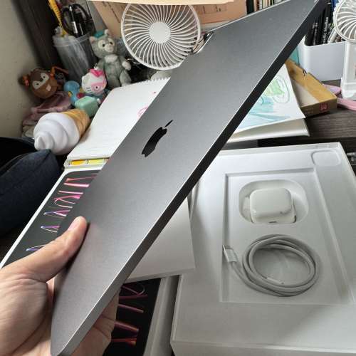 Apple iPad Pro 4 （11吋）128gb M2 晶片WiFi 港行極新，全套齊！