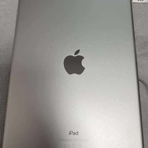 iPad 第六代 （2018）128GB 銀色 功能一切正常 (包一支Apple Pencil一代）