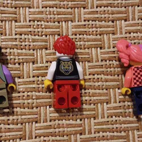 正版 LEGO 樂高 公仔 （只限平郵）