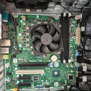 DELL Precision 3630 I7 9700 + 16G DDR 4 2666 +256SSD