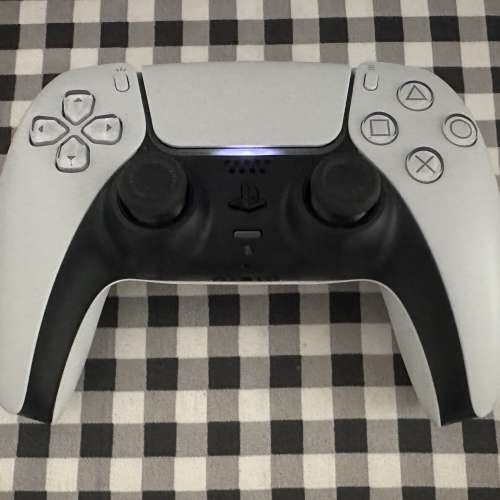 PS5 Dual Shock 遊戲機手制 白色 行貨 100%全新 只開盒檢查和充電 未曾正式使用 電...