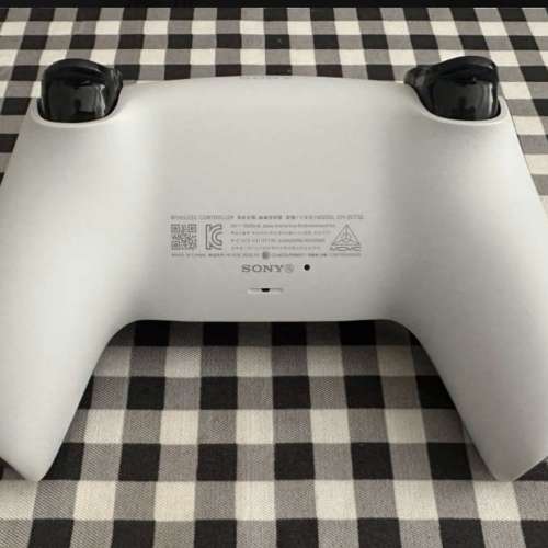 PS5 Dual Shock 遊戲機手制 白色 行貨 100%全新 只開盒檢查和充電 未曾正式使用 電...