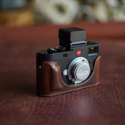 || Brand New Arte Di Mano Half Case for Leica M EV1 - Battery Door Type ||