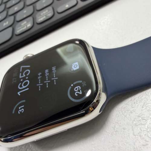 Apple Watch Series 9 不鏽鋼，45mm，新淨，電池健康100%