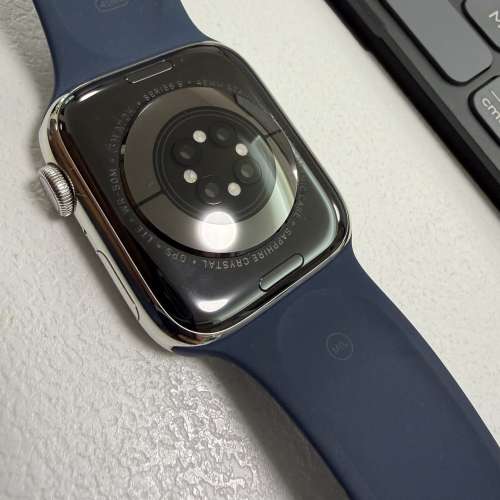 Apple Watch Series 9 不鏽鋼，45mm，新淨，電池健康100%