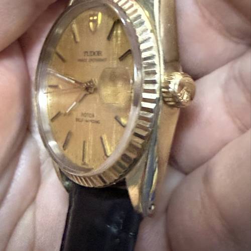 Tudor 75205 金套 布紋面 淨錶 送靚皮帶 原裝包金扣 $7300