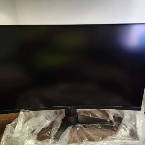 MSI 27吋Optix MAG27CQ 曲面電競顯示器