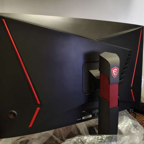 MSI 27吋Optix MAG27CQ 曲面電競顯示器