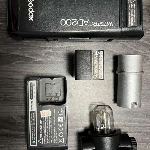 Godox 神牛 AD200 閃光燈