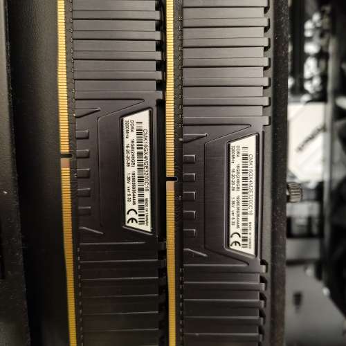 電腦零件(B450,R5 3600,DDR4 2&times;8GB,5700xt)