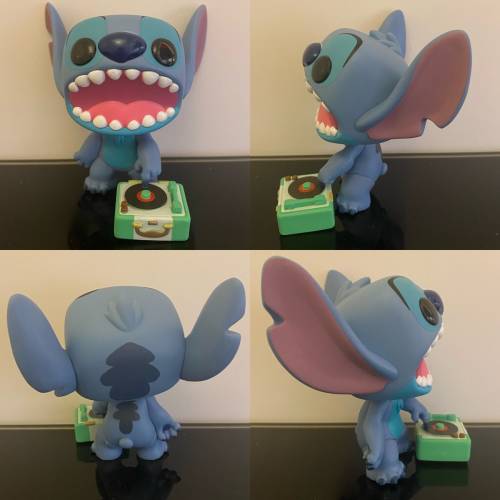 Funko Pop - Lilo & Stitch ~ Stitch with record player 1048