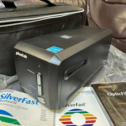 Plustek OpticFilm 7600i Ai Film Scanner 35mm 底片掃描器