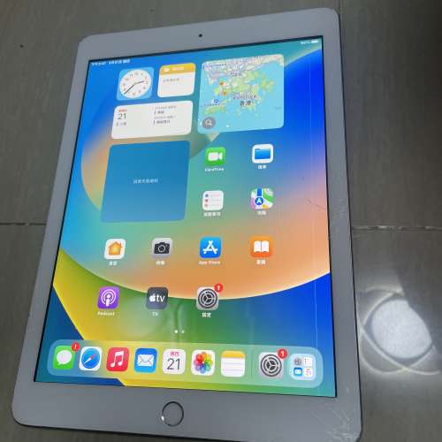 今日交收$250 - Apple iPad 5 代 128gb （已爆玻璃）