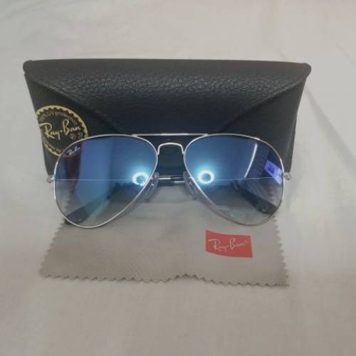 Ray Ban