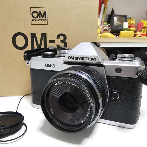 OM System OM-3